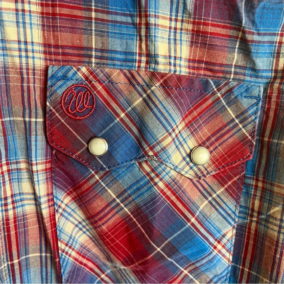 WRANGLER ~ Boy’s Red White Blue Plaid Western Pearl Snap Long Sleeve Button Down - Picture 2 of 8
